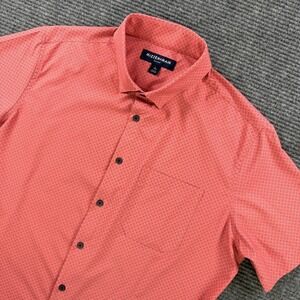Mizzen + Main Leeward Short Sleeve Shirt Large Trim Fit Salmon Pink Geometric